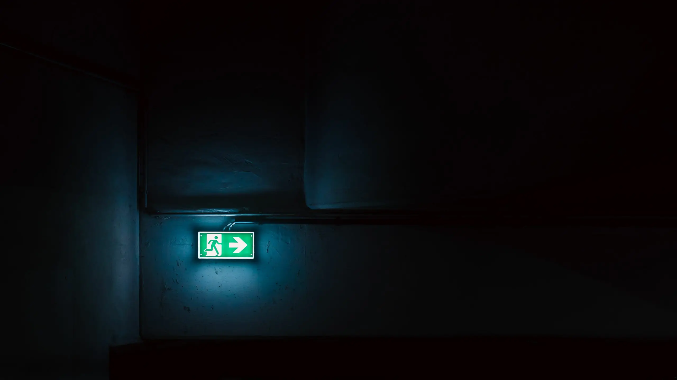 Proper Display of Fire Safety Signs and Markings