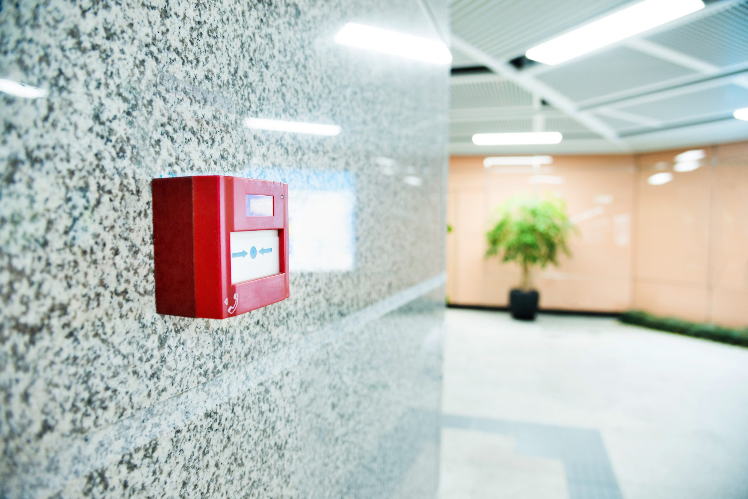 What temperature sets off fire sprinklers?